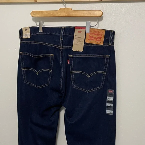 NWT Levi's 36 x 32 Men's Deep Indigo Straight Jeans - Picture 2 of 7